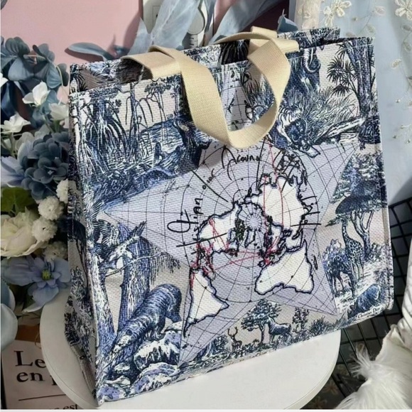 Dior Around the World Raffia Tote 2024 BRAND NEW GWP - Picture 4 of 12